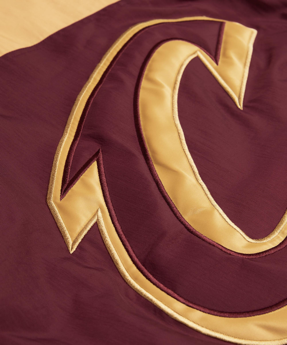 HOMAGE X Starter Cavs Pullover Jacket