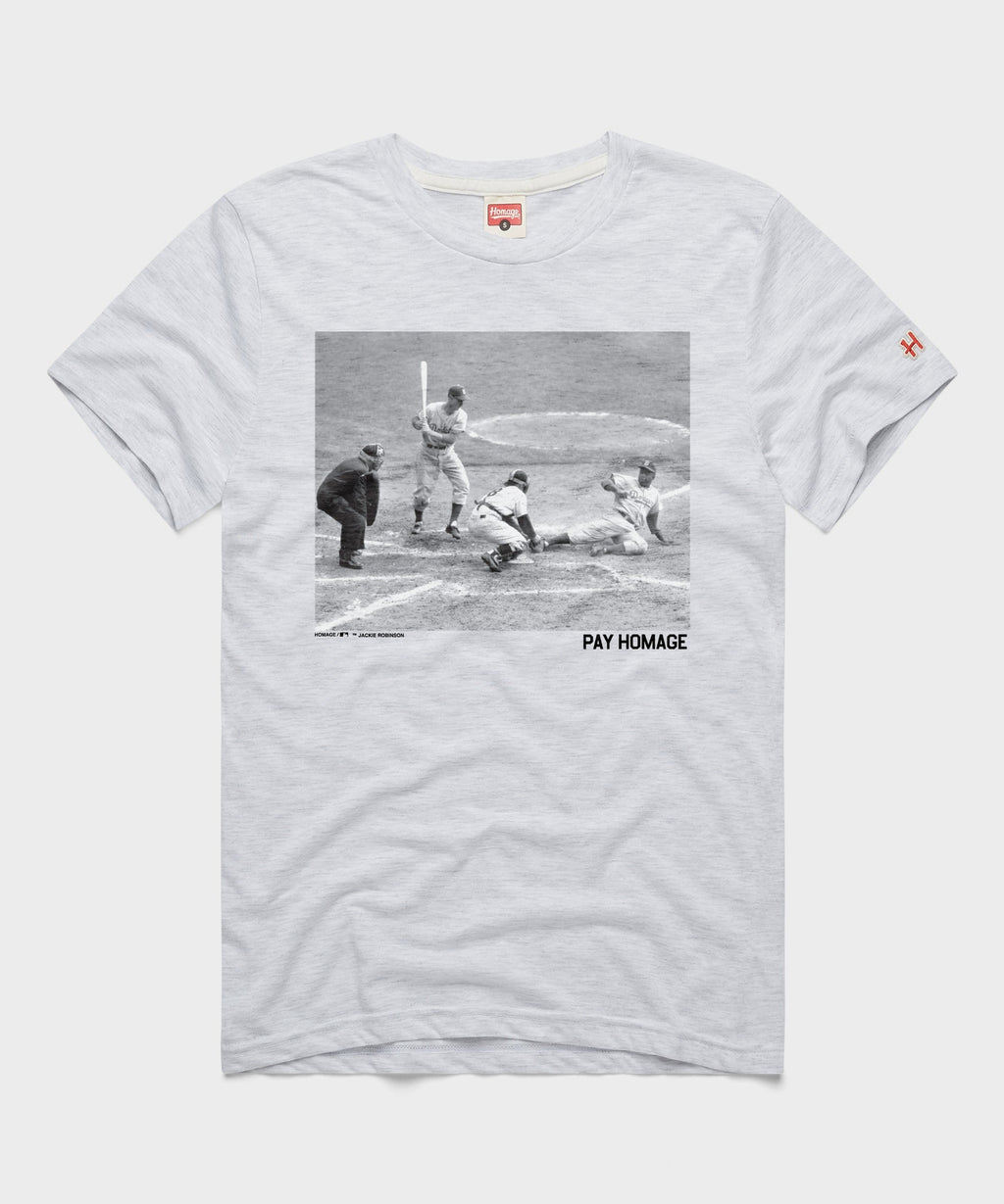 Jackie Robinson Pay Homage