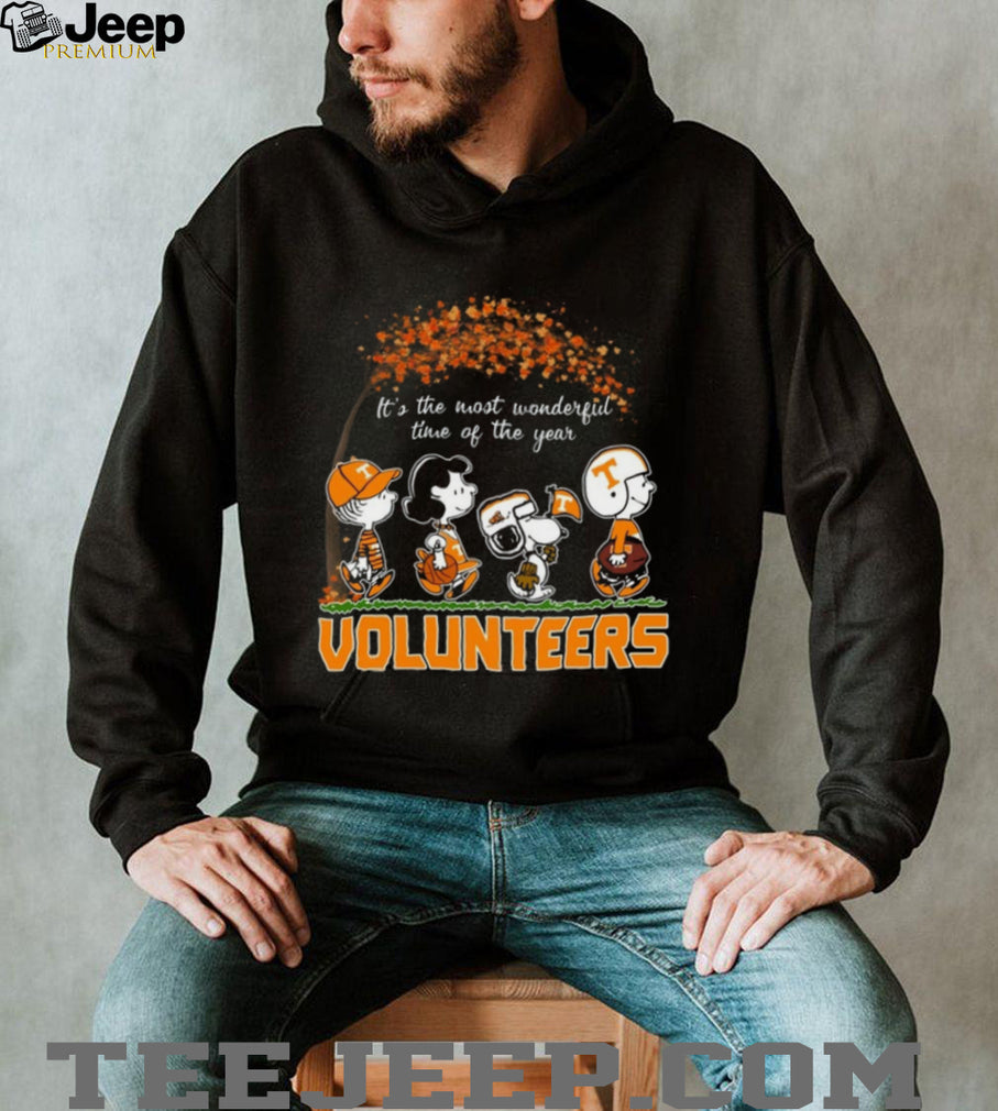 Tennessee Volunteers Peanuts Football Fall Time Coffee Shirt
