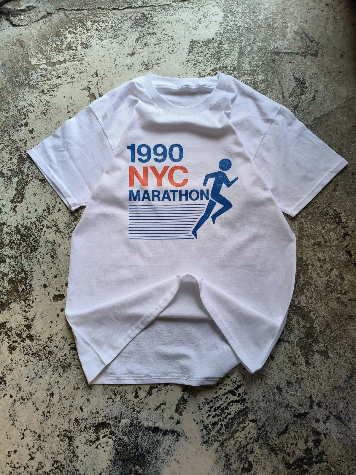 New York City Marathon 1990 T‑Shirt Vintage NYC Running Graphic Tee White Mens