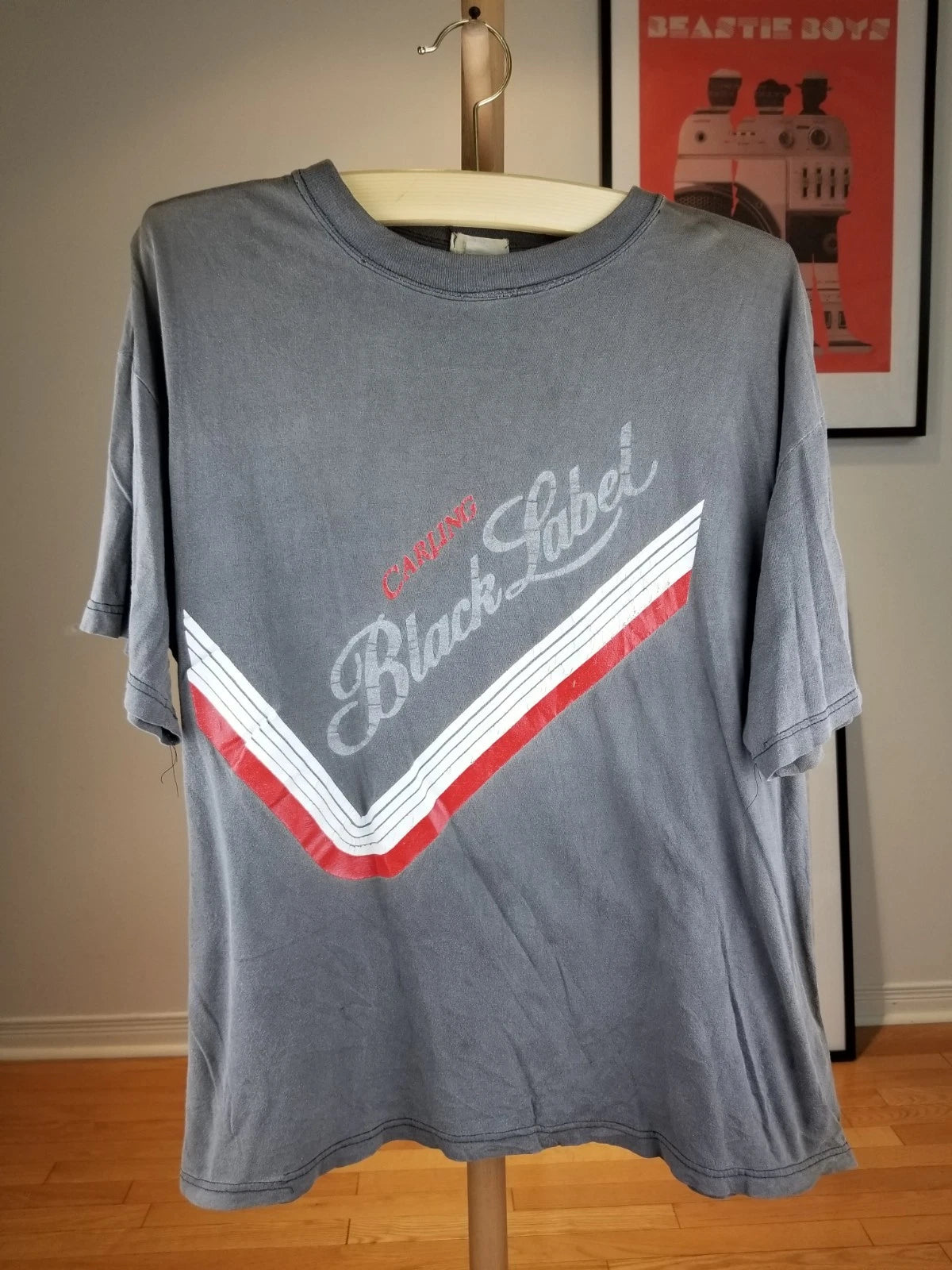 VINTAGE 90' CARLING BLACK LABEL BEER PROMO SUN FADED BLACK T-SHIRT SZ XLARGE