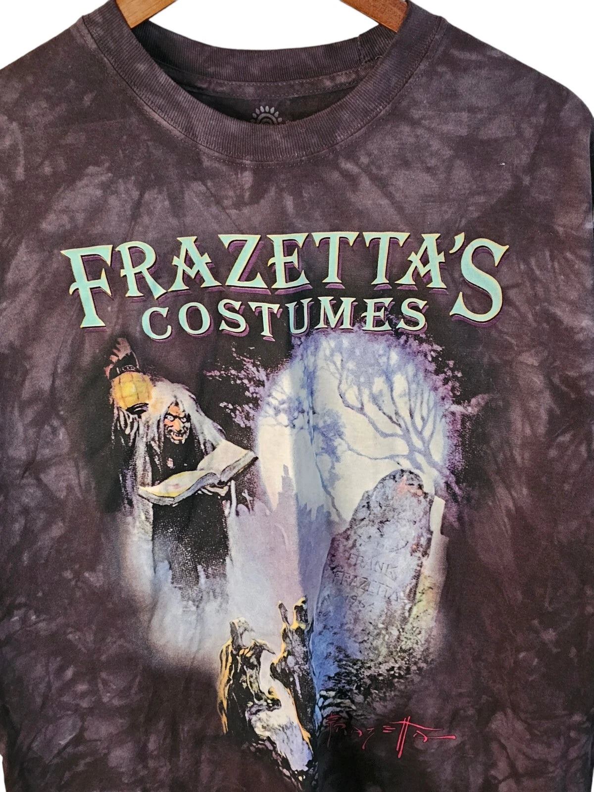 Frank Frazetta Costumes Mens Graphic TShirt XL The Mountain Graveyard Creepy USA